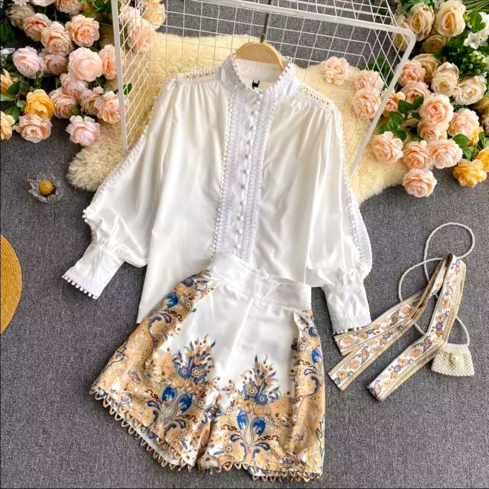 Two piece short set with belt